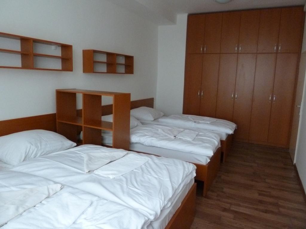 ברטיסלאבה Hotel Jurki Dom מראה חיצוני תמונה